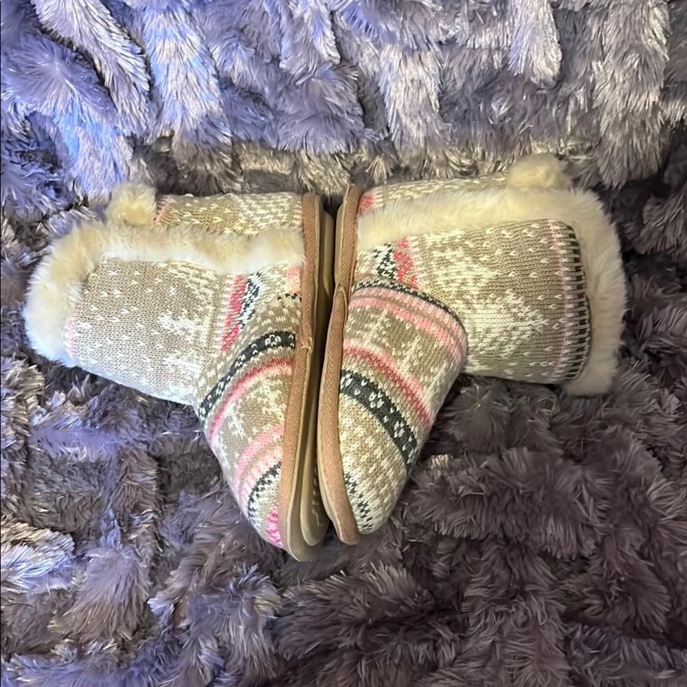 Women’s Talbots Cozy Knit Patterned Boots with Faux Fur Size 7 - Picture 4 of 16
